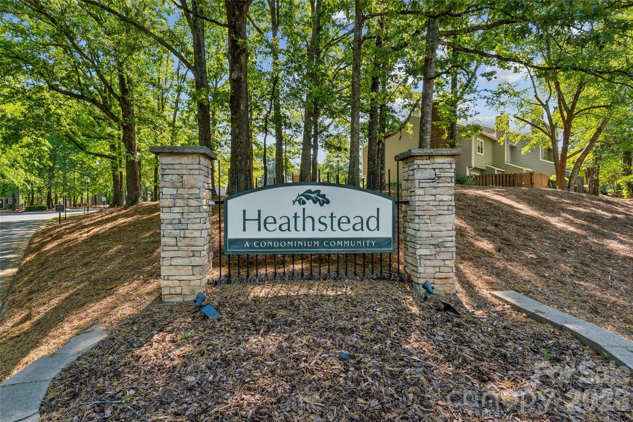 3252 Heathstead Place Charlotte NC 28210