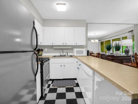 140 West Lake Drive Lake Lure NC 28746