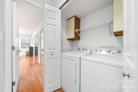 1206 Abbey Circle Asheville NC 28805