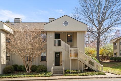 1206 Abbey Circle Asheville NC 28805