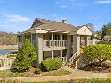 1206 Abbey Circle Asheville NC 28805