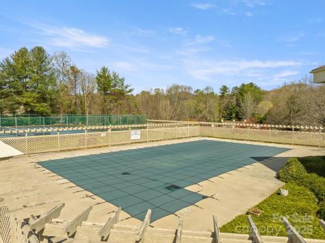 1206 Abbey Circle Asheville NC 28805