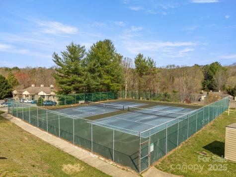 1206 Abbey Circle Asheville NC 28805