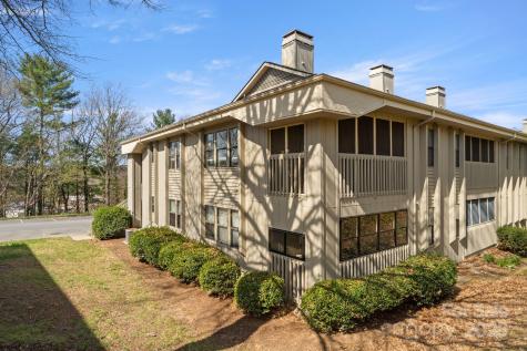 1206 Abbey Circle Asheville NC 28805
