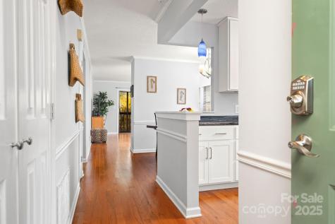 1206 Abbey Circle Asheville NC 28805