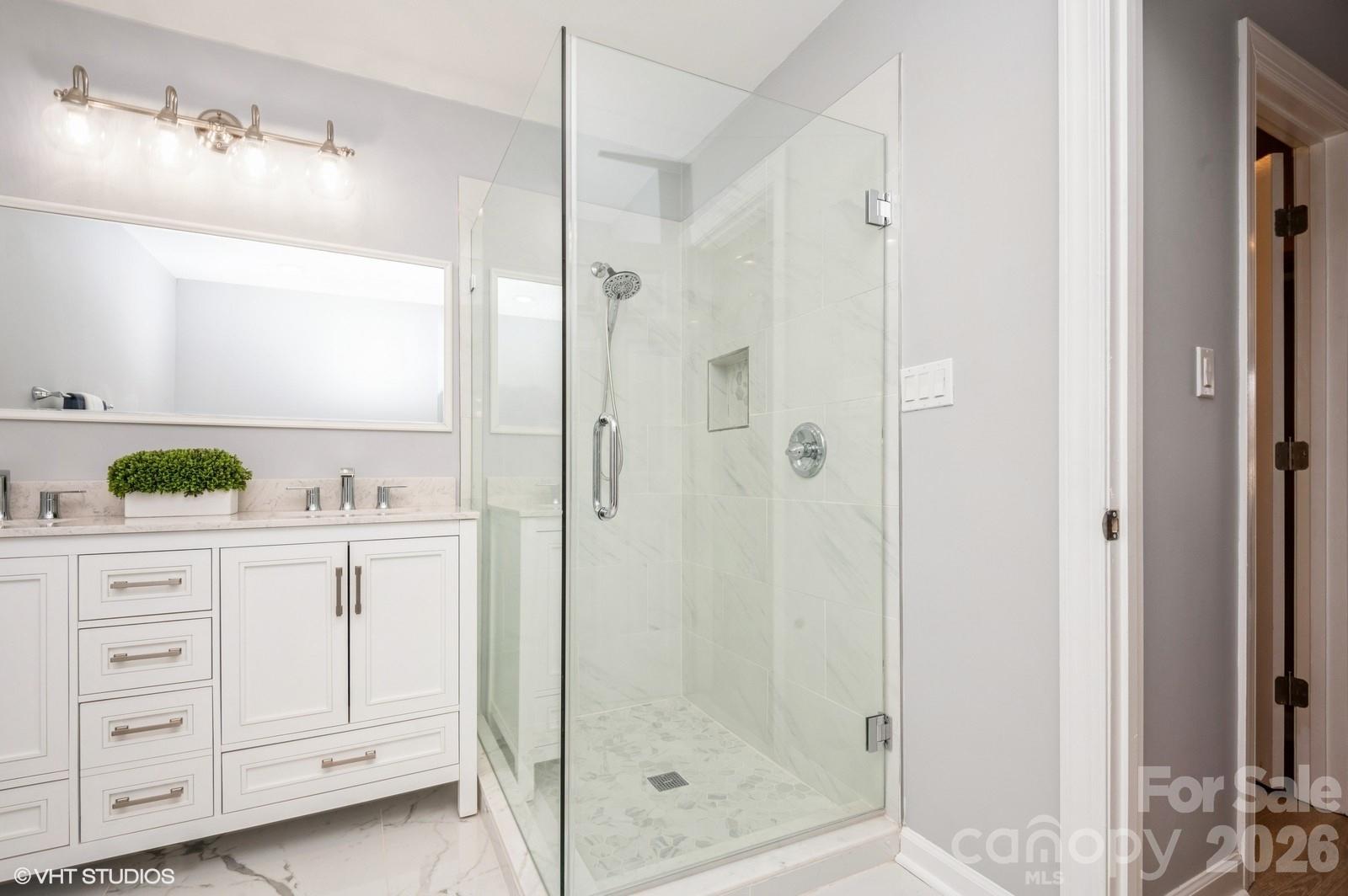 13822 Queens Harbor Road Charlotte NC 28278