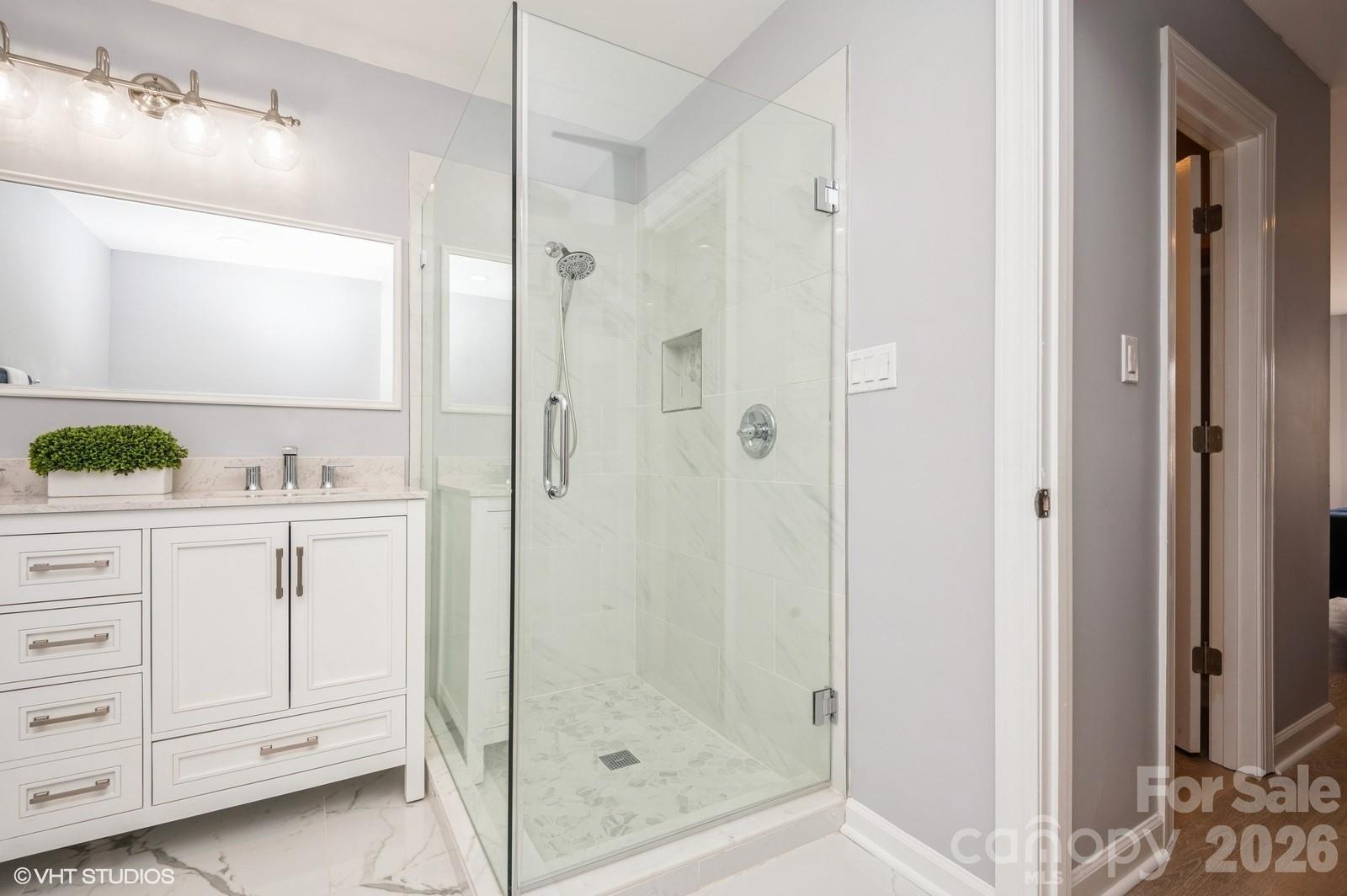 13822 Queens Harbor Road Charlotte NC 28278