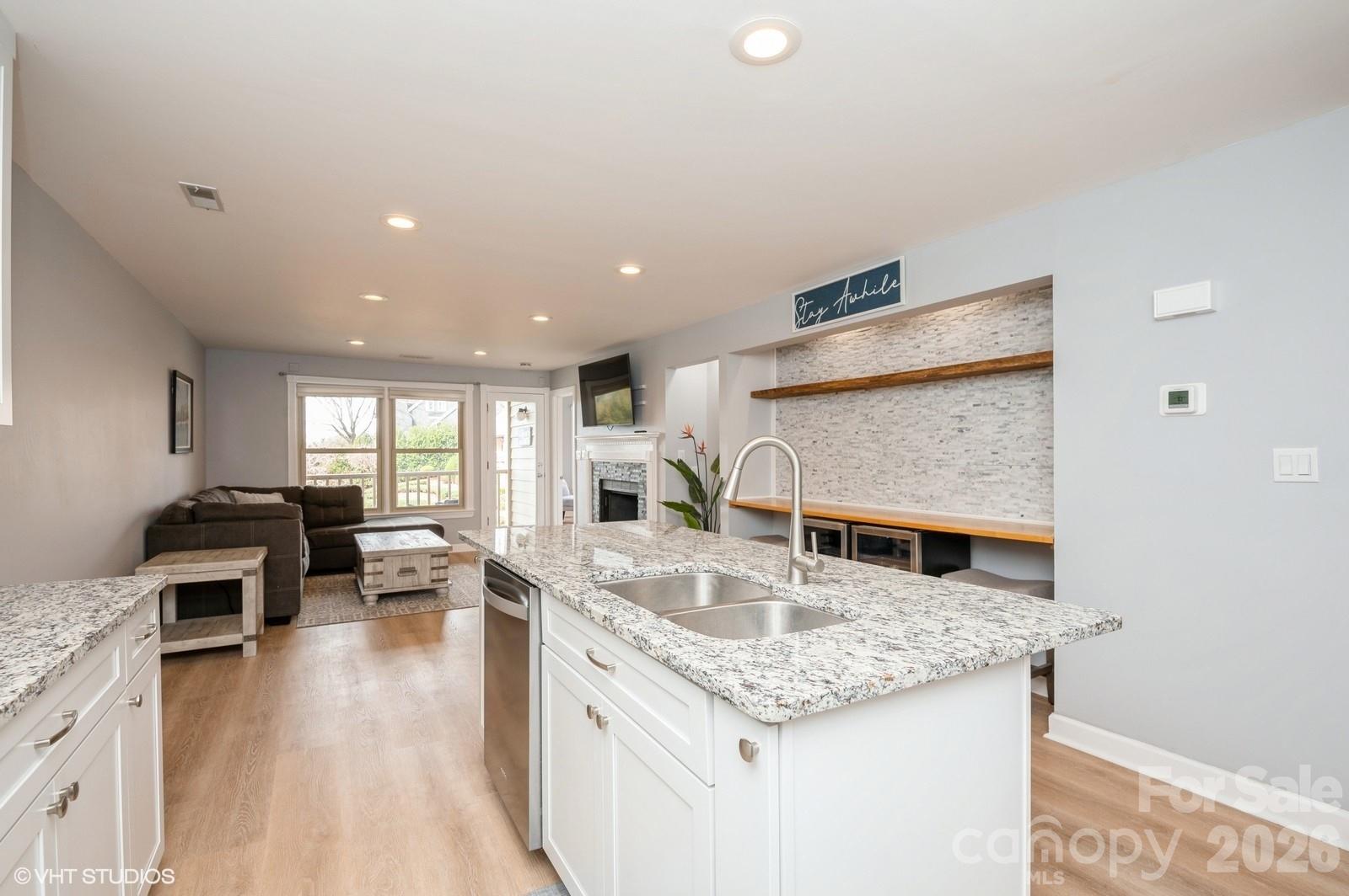 13822 Queens Harbor Road Charlotte NC 28278