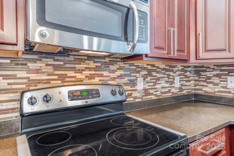 1000 E Woodlawn Road Charlotte NC 28209