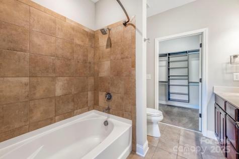 1000 E Woodlawn Road Charlotte NC 28209