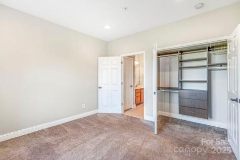 1000 E Woodlawn Road Charlotte NC 28209