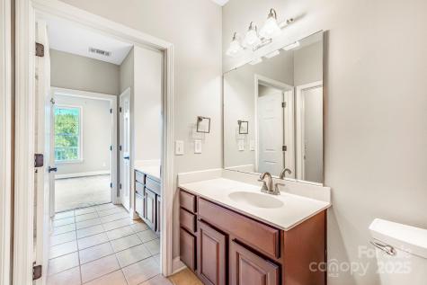 1000 E Woodlawn Road Charlotte NC 28209