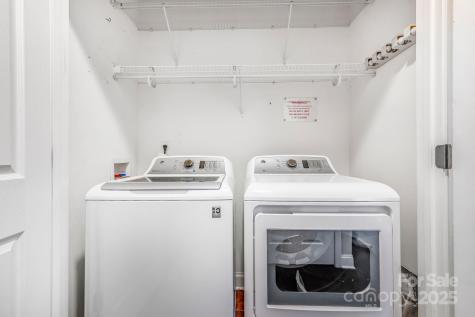 1000 E Woodlawn Road Charlotte NC 28209