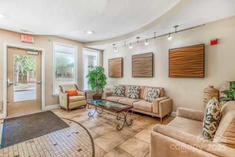 1000 E Woodlawn Road Charlotte NC 28209