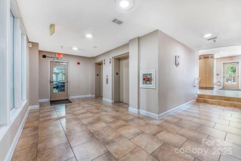 1000 E Woodlawn Road Charlotte NC 28209