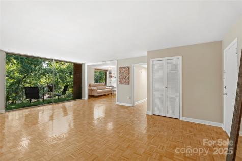 1300 Queens Road Charlotte NC 28207