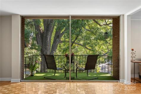 1300 Queens Road Charlotte NC 28207