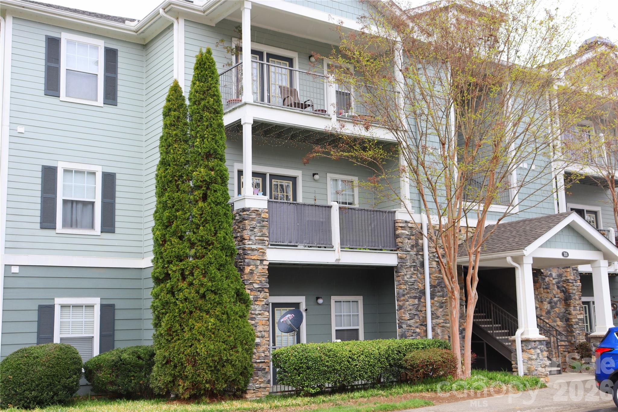 700 Vista Lake Drive Candler NC 28715