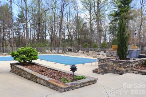 700 Vista Lake Drive Candler NC 28715