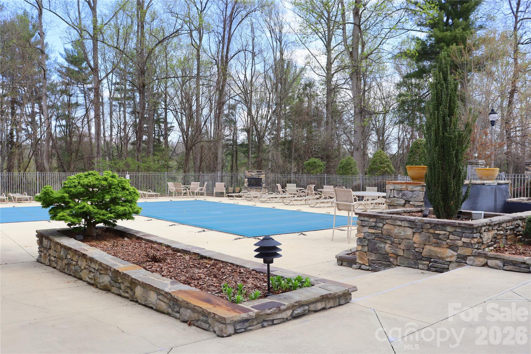 700 Vista Lake Drive Candler NC 28715