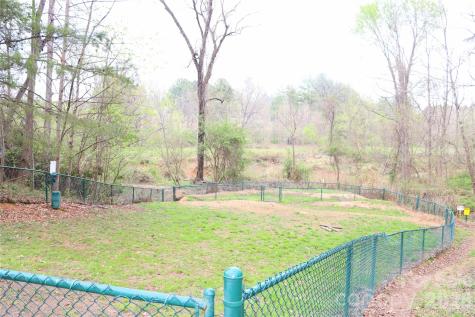 700 Vista Lake Drive Candler NC 28715