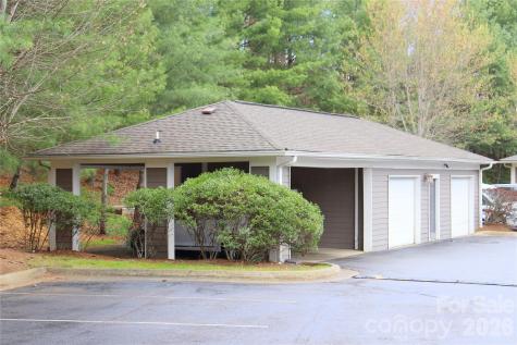 700 Vista Lake Drive Candler NC 28715