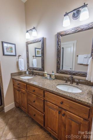 150-2 Saddle Notch Lane Tuckasegee NC 28783
