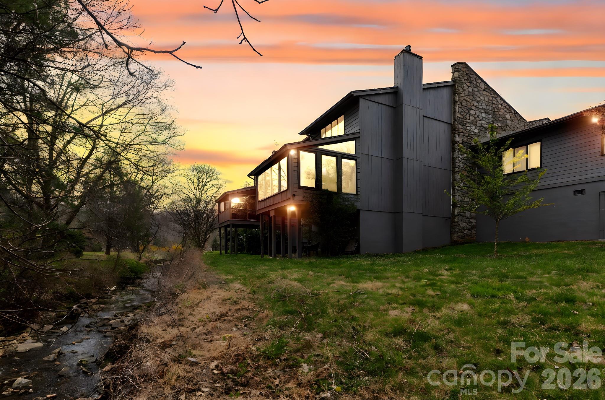 515 Crowfields Lane Asheville NC 28803