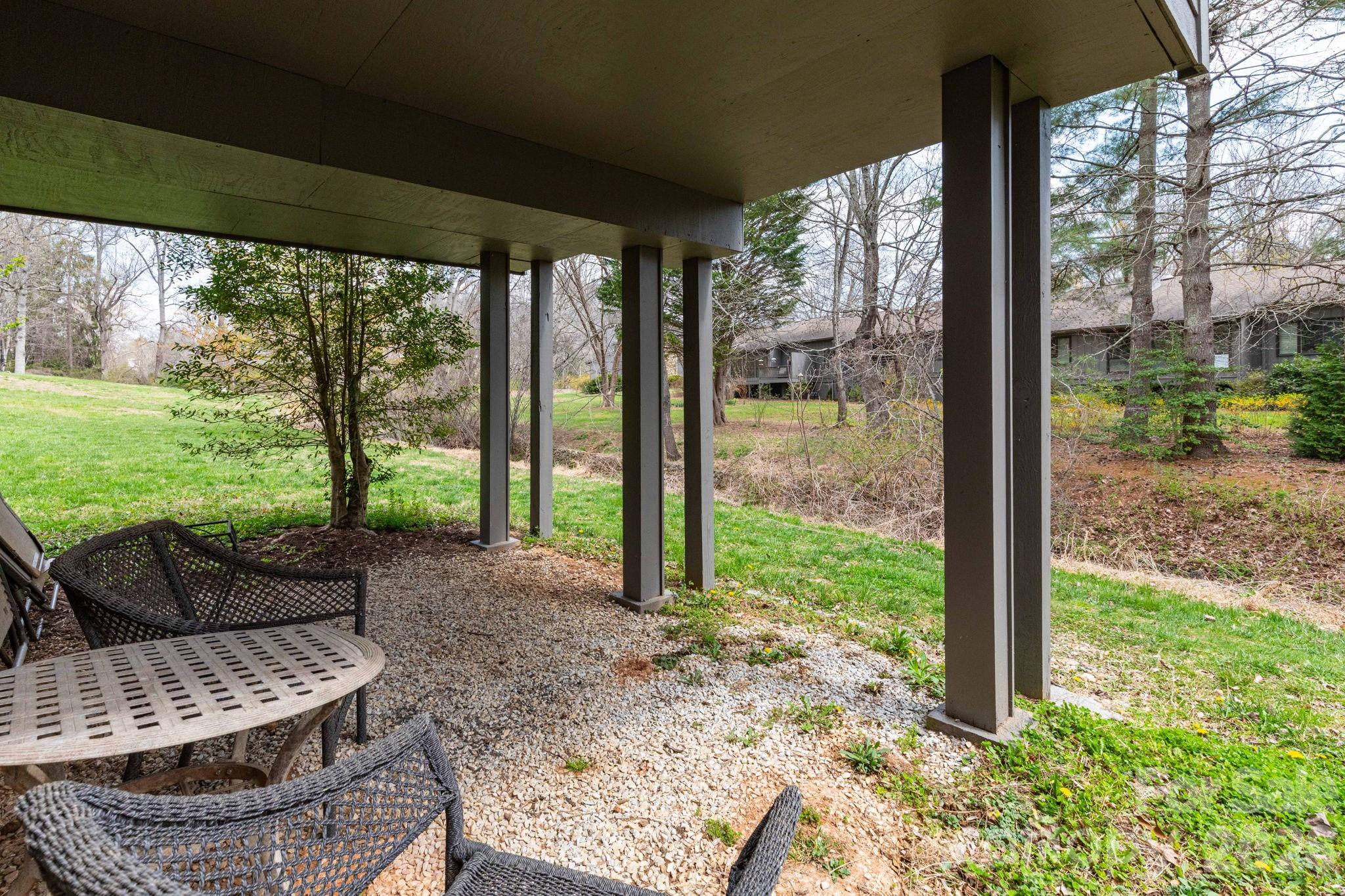515 Crowfields Lane Asheville NC 28803