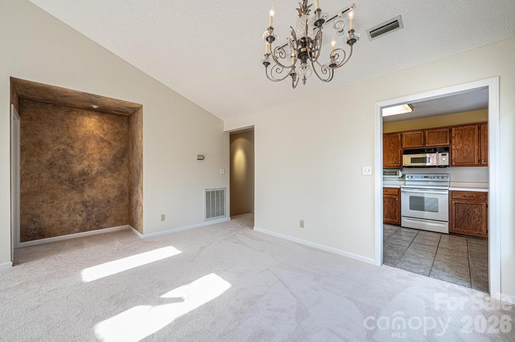 2231 6th Street NW Hickory NC 28601