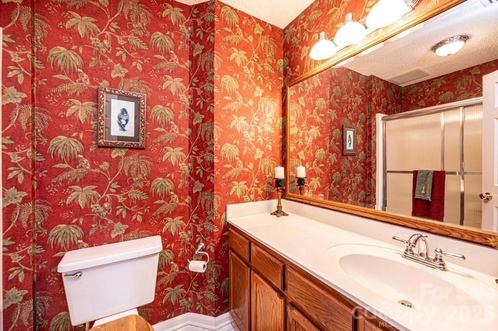 2231 6th Street NW Hickory NC 28601