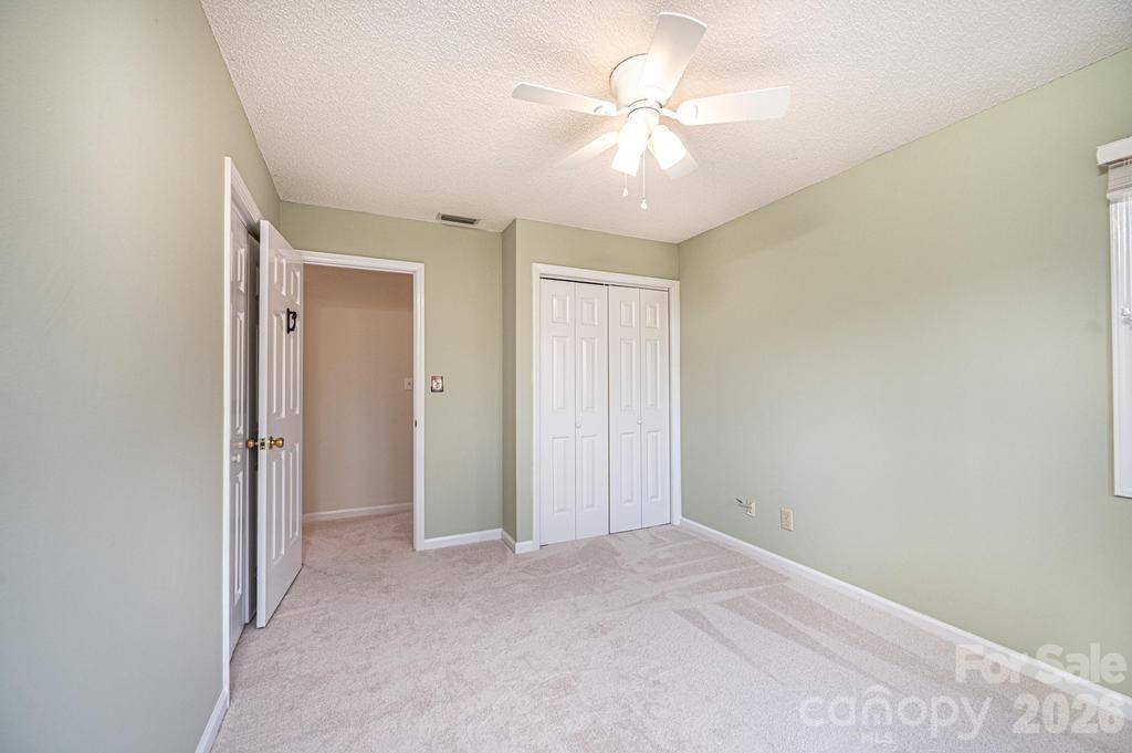 2231 6th Street NW Hickory NC 28601