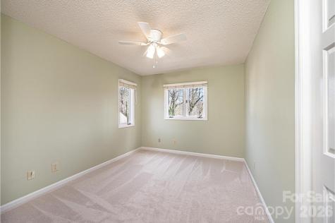2231 6th Street NW Hickory NC 28601