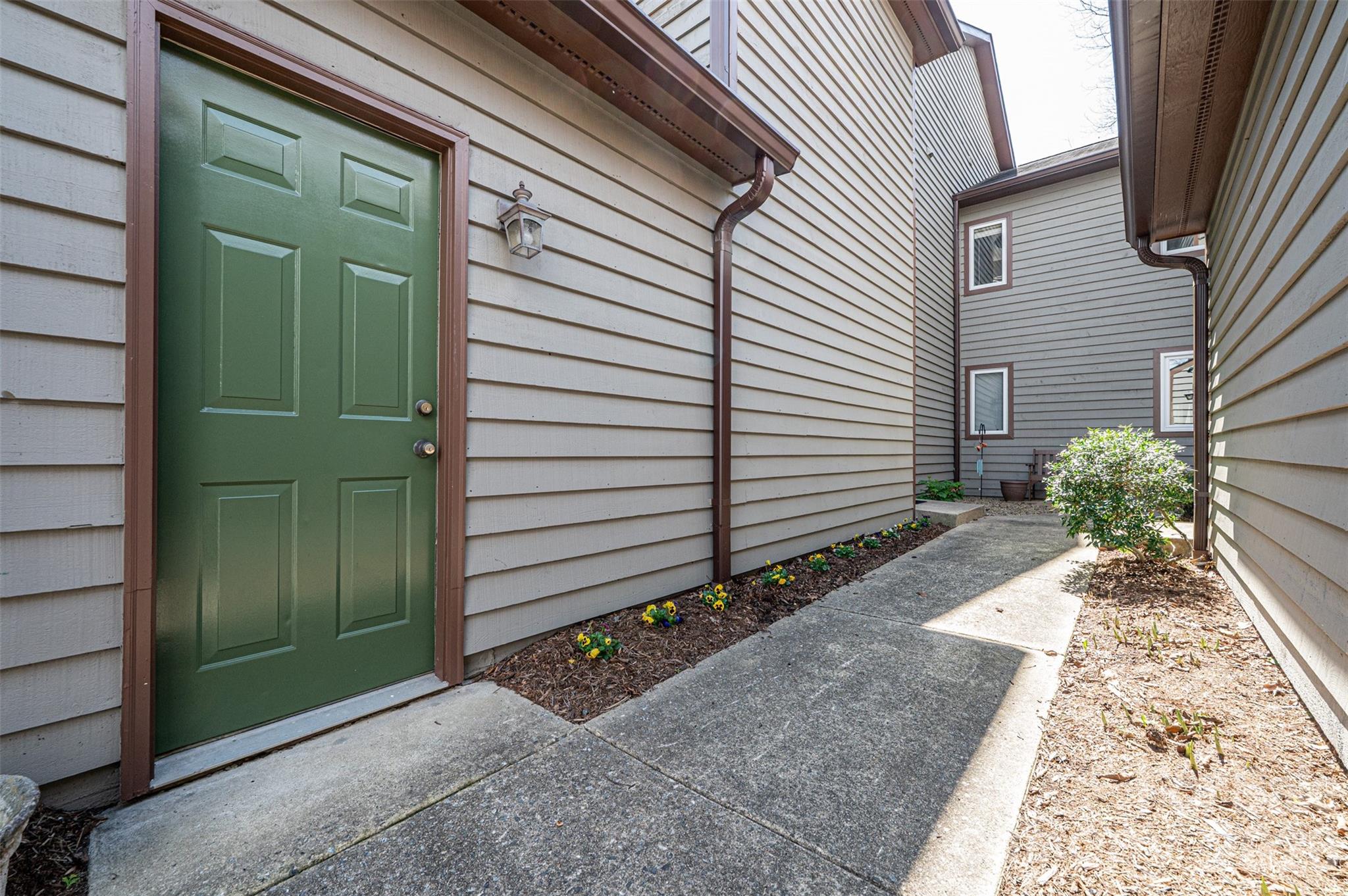 2231 6th Street NW Hickory NC 28601