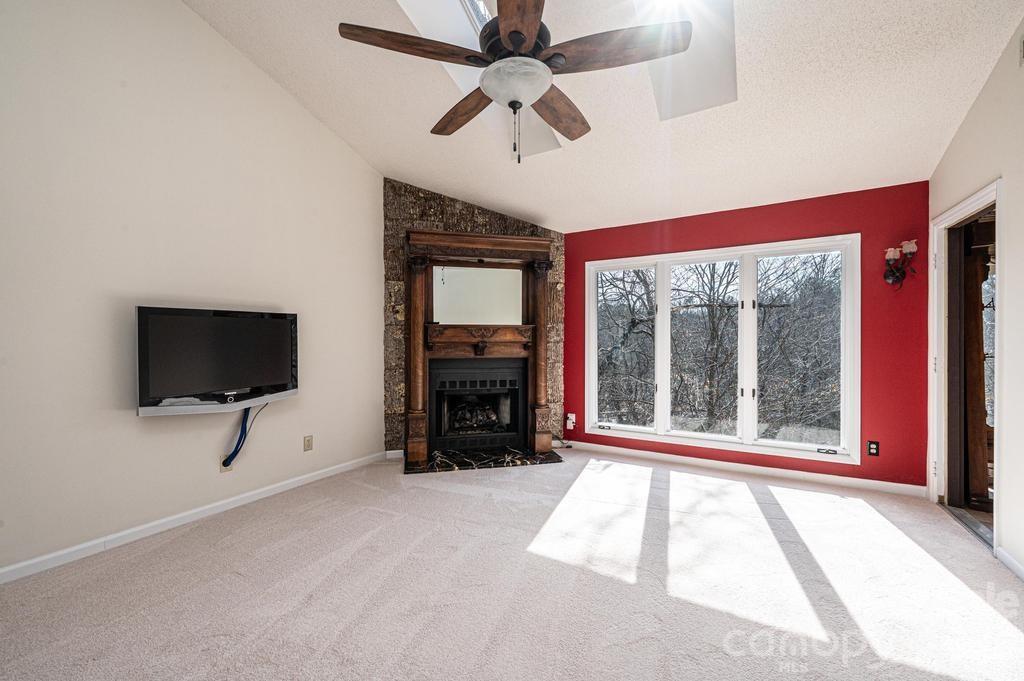 2231 6th Street NW Hickory NC 28601