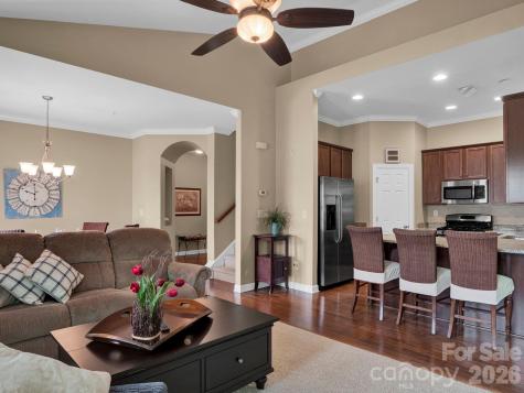 14726 Inter Milan Way Charlotte NC 28277