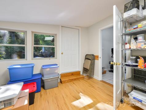 20 Foxglove Court Asheville NC 28805