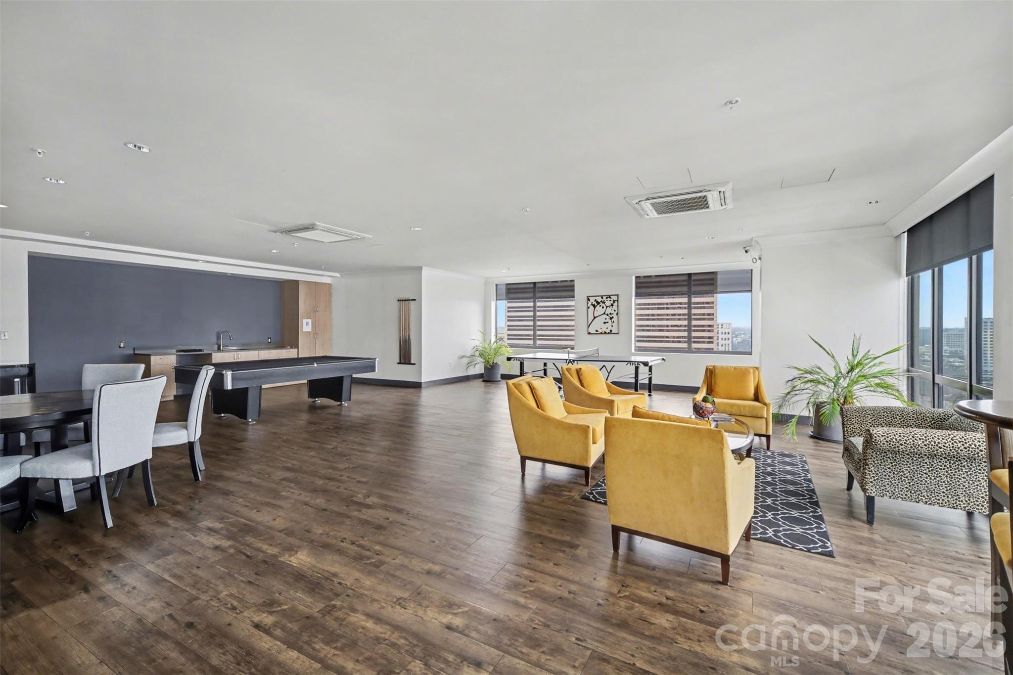 222 S Caldwell Street Charlotte NC 28202