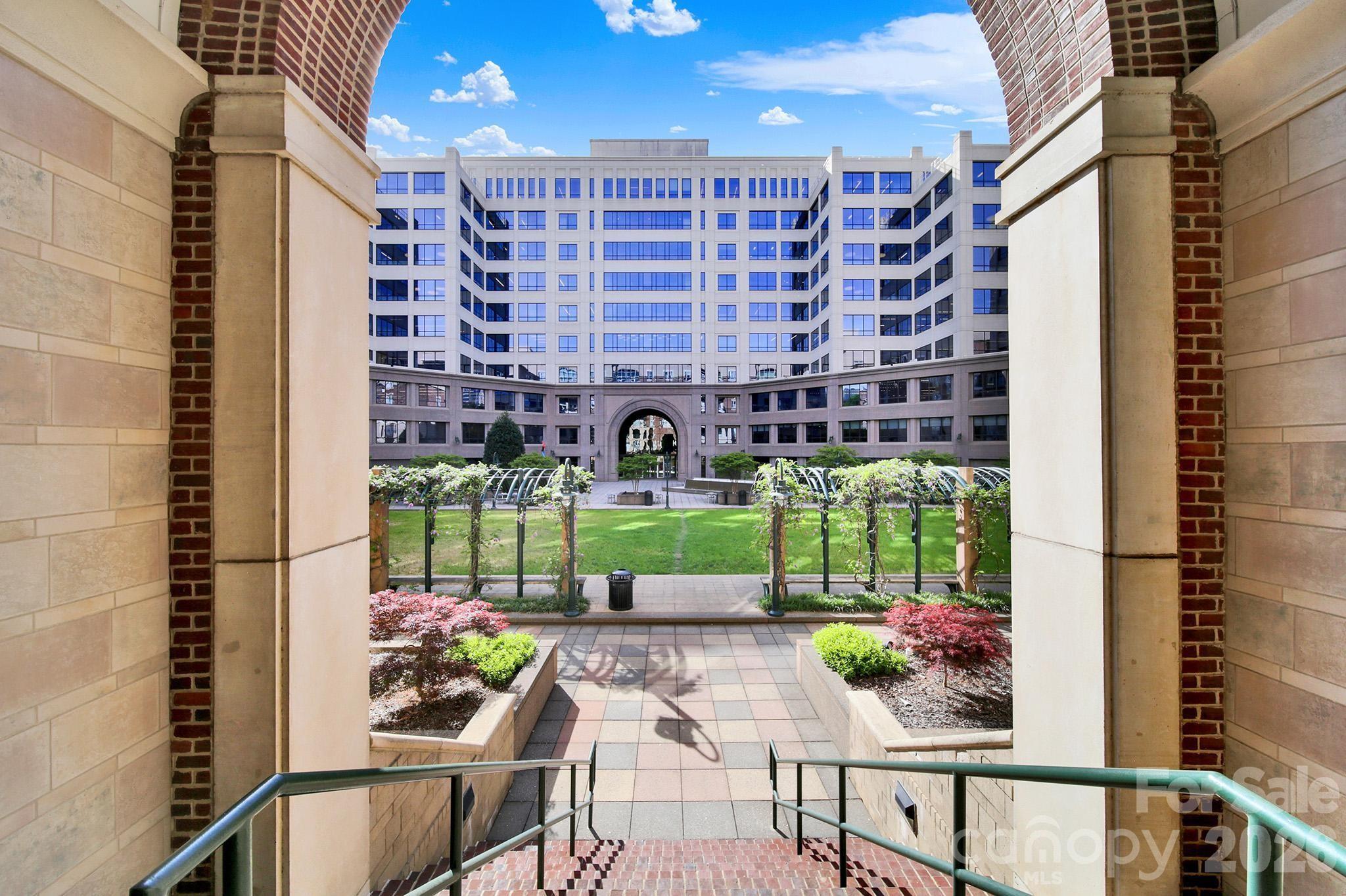 400 N Church Street Charlotte NC 28202