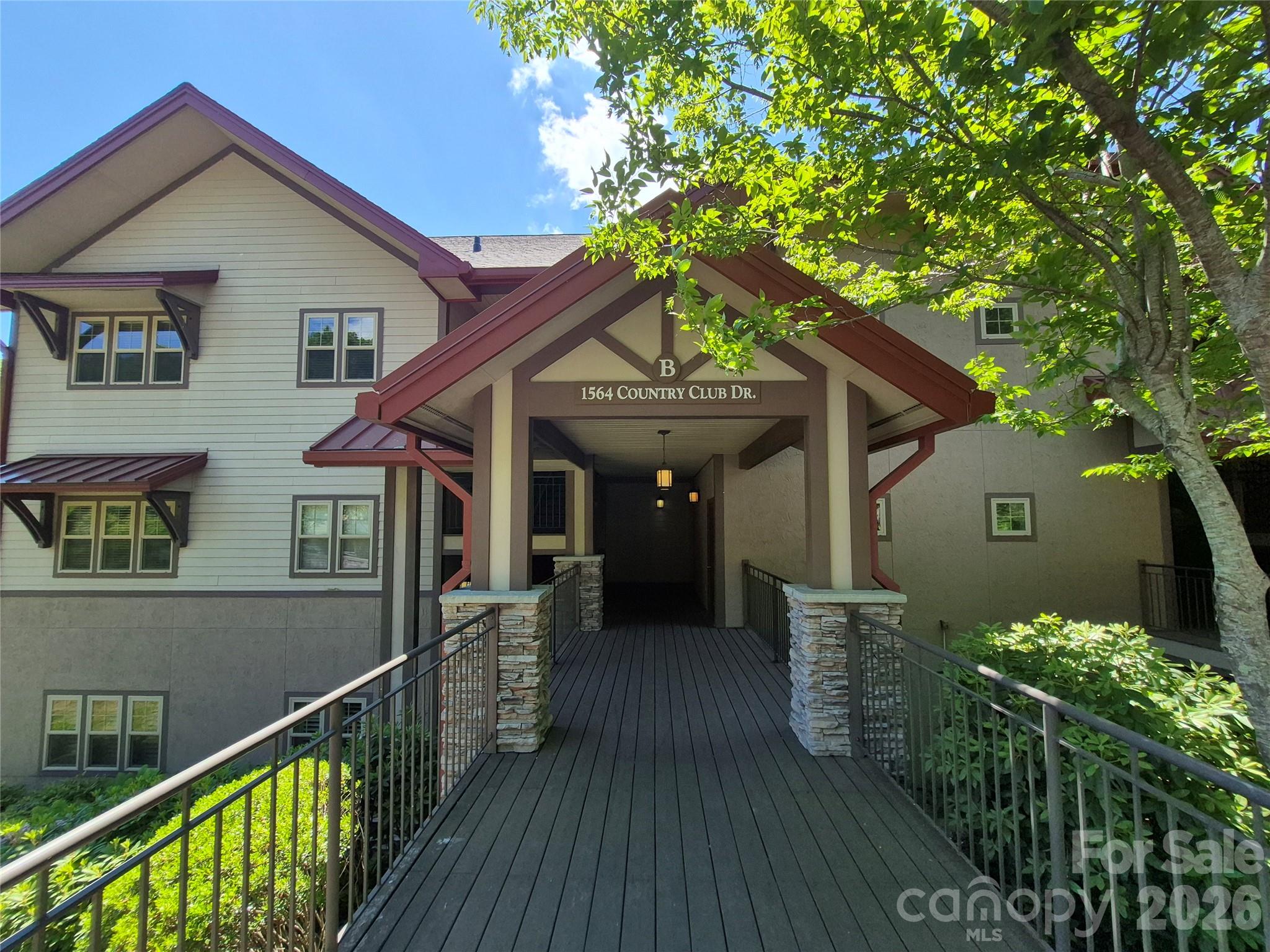 Maggie Valley NC, 1564 Country Club Drive, Unit 301-B