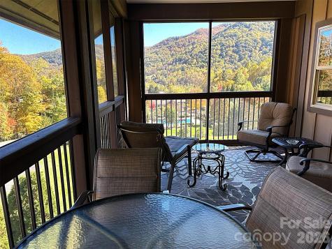 1564 Country Club Drive Maggie Valley NC 28751