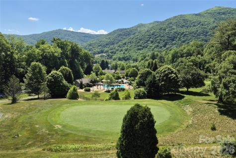 1564 Country Club Drive Maggie Valley NC 28751
