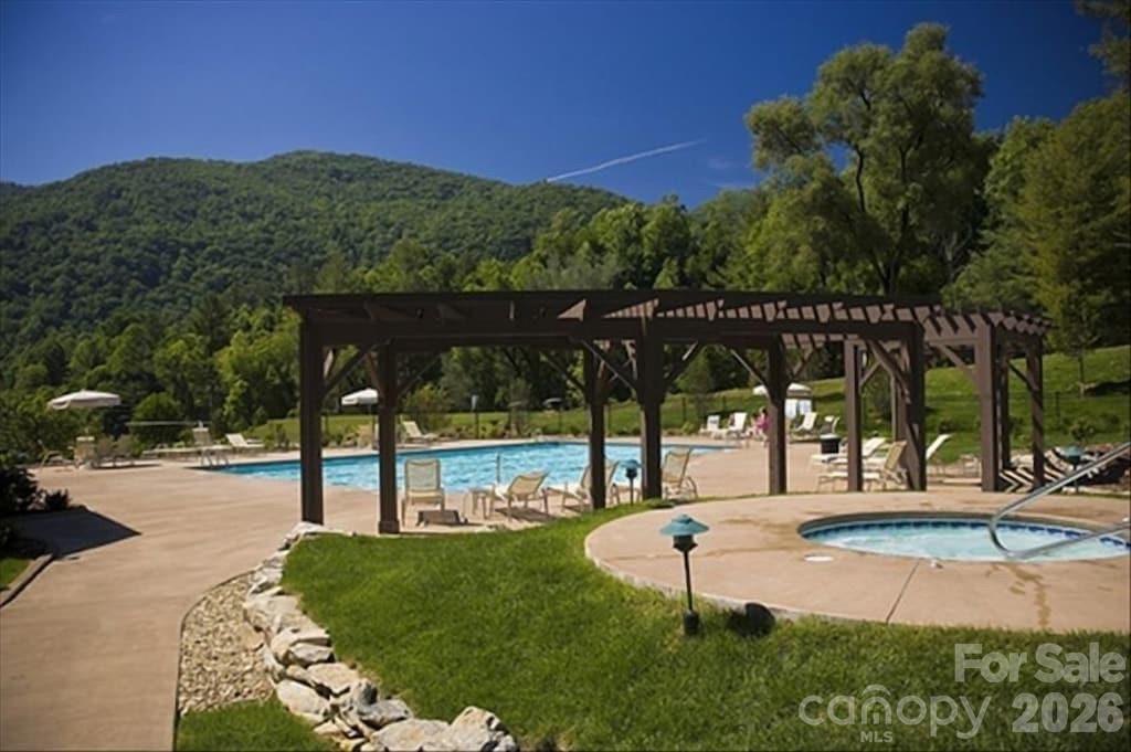 1564 Country Club Drive Maggie Valley NC 28751