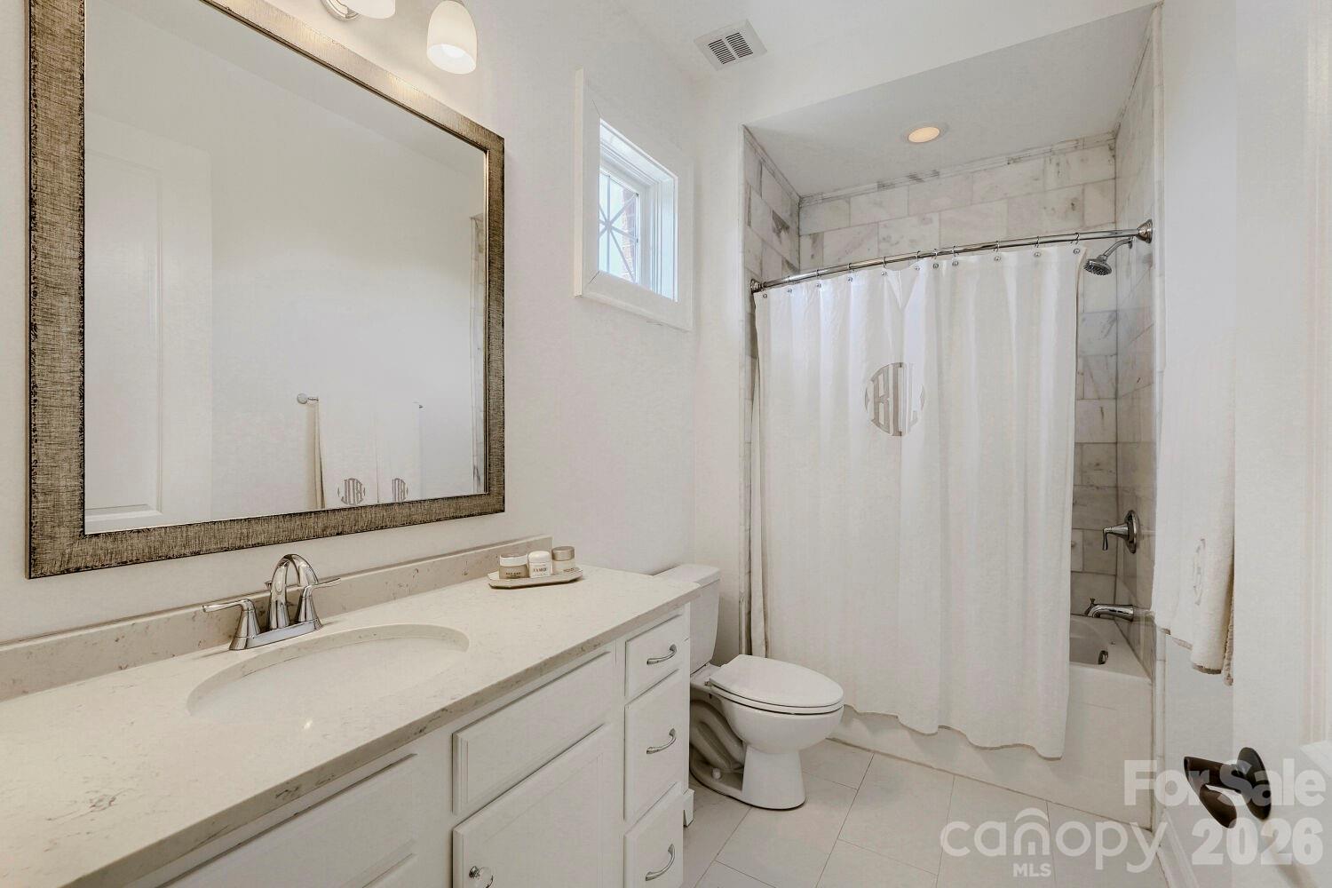 2810 Selwyn Avenue Charlotte NC 28209