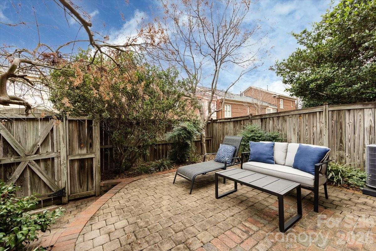 3443 W Slope Lane Charlotte NC 28209