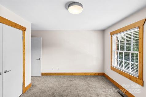 634 Chipley Avenue Charlotte NC 28205