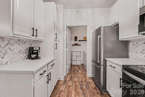 11945 Ridgeway Park Drive Charlotte NC 28277