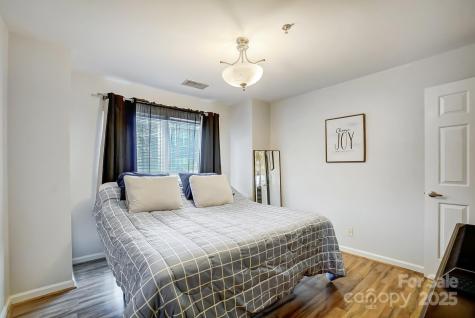 529 N Graham Street Charlotte NC 28202