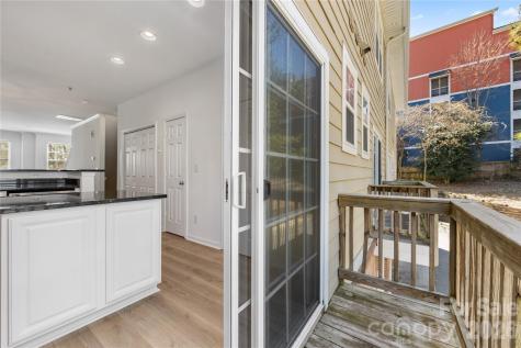 1127 Ilana Court Charlotte NC 28204
