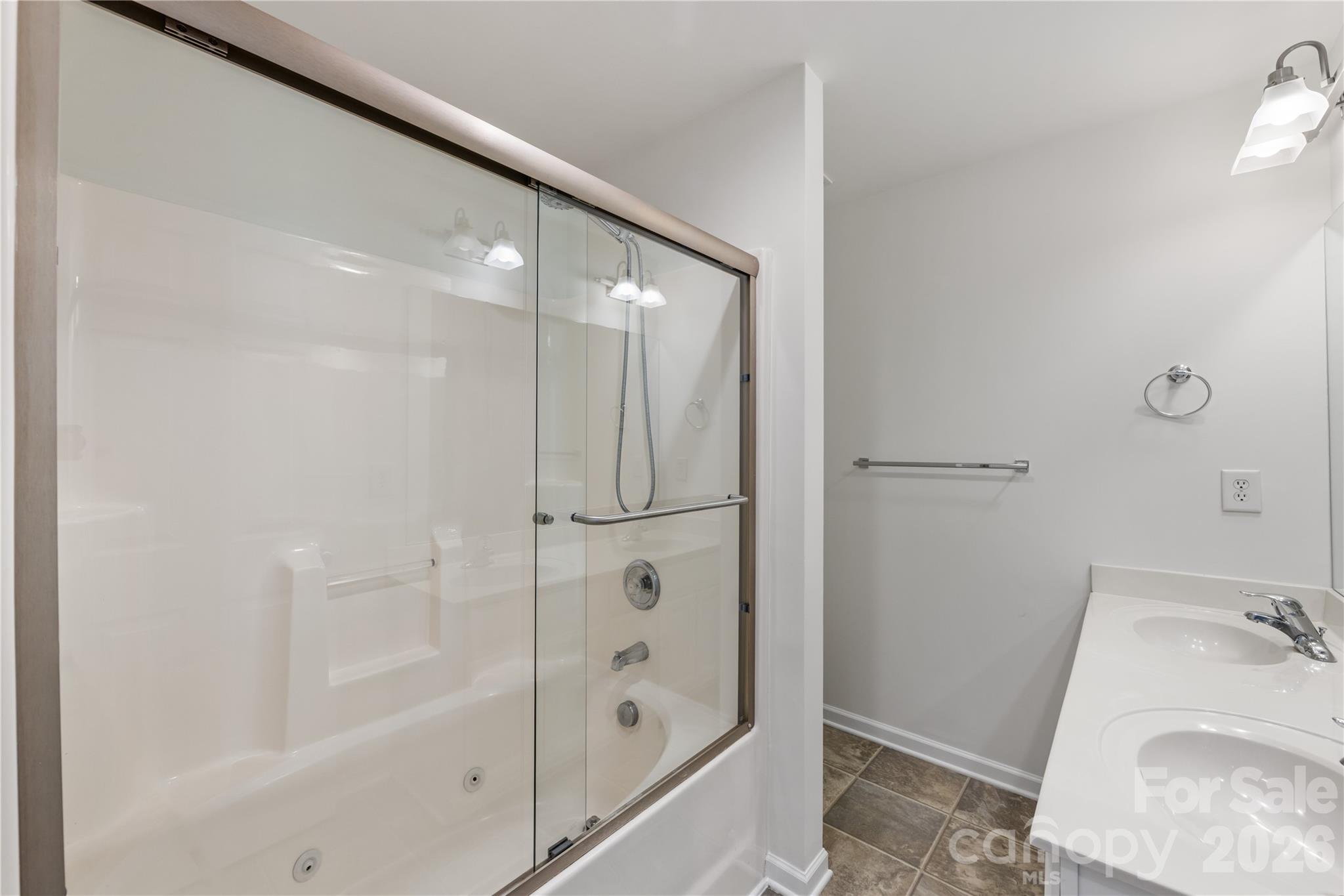 1127 Ilana Court Charlotte NC 28204